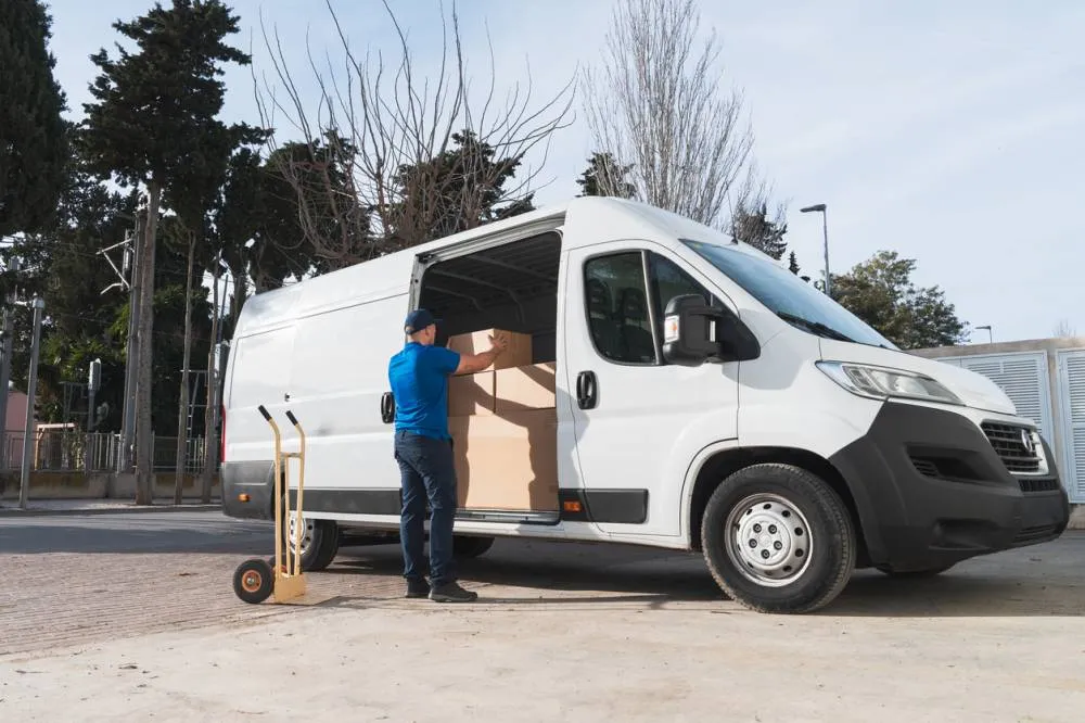 utilitaire transport véhicules légers