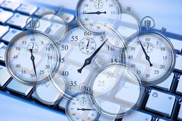 Suivi du temps de travail en entreprise :les modalités et avantages