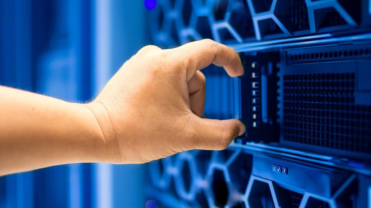 Évaluation des meilleurs systèmes d’alarme pour protéger votre entreprise