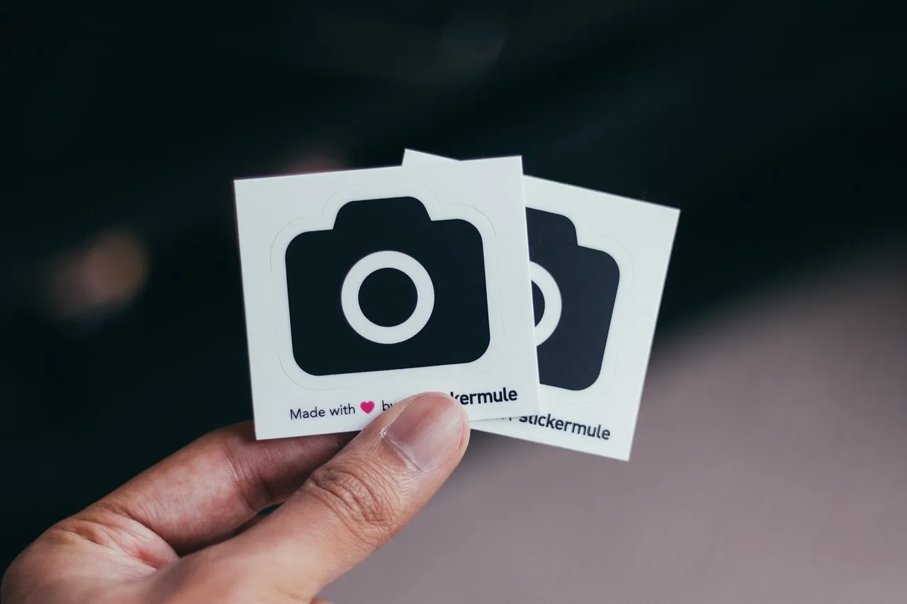 Stickers écoresponsables : un outil simple pour valoriser votre démarche RSE