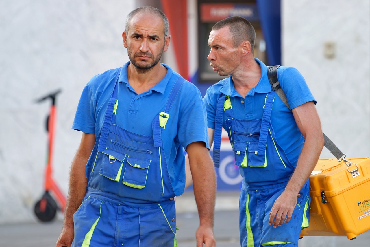 Comment embaucher de bons entrepreneurs et les questions que vous devez poser