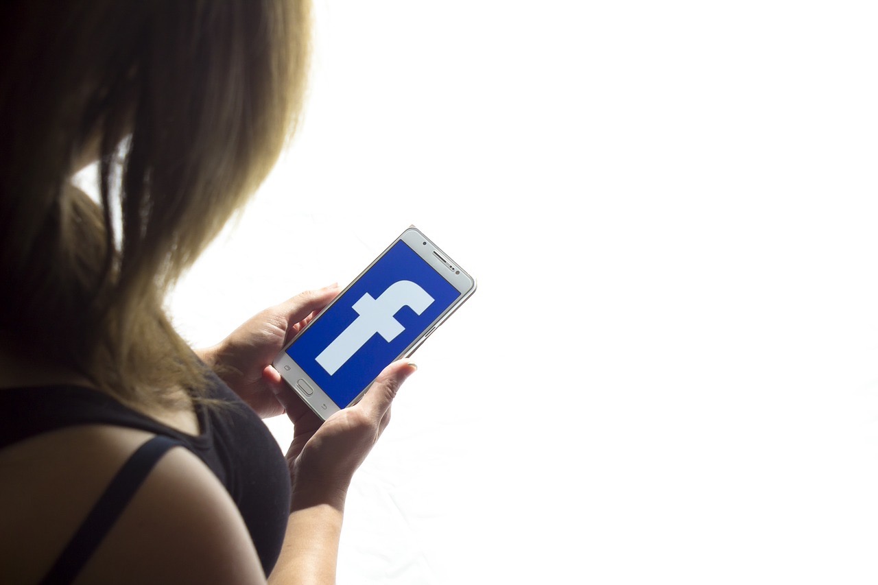 Comment trouver des publications Facebook virales pour améliorer la portée de votre page